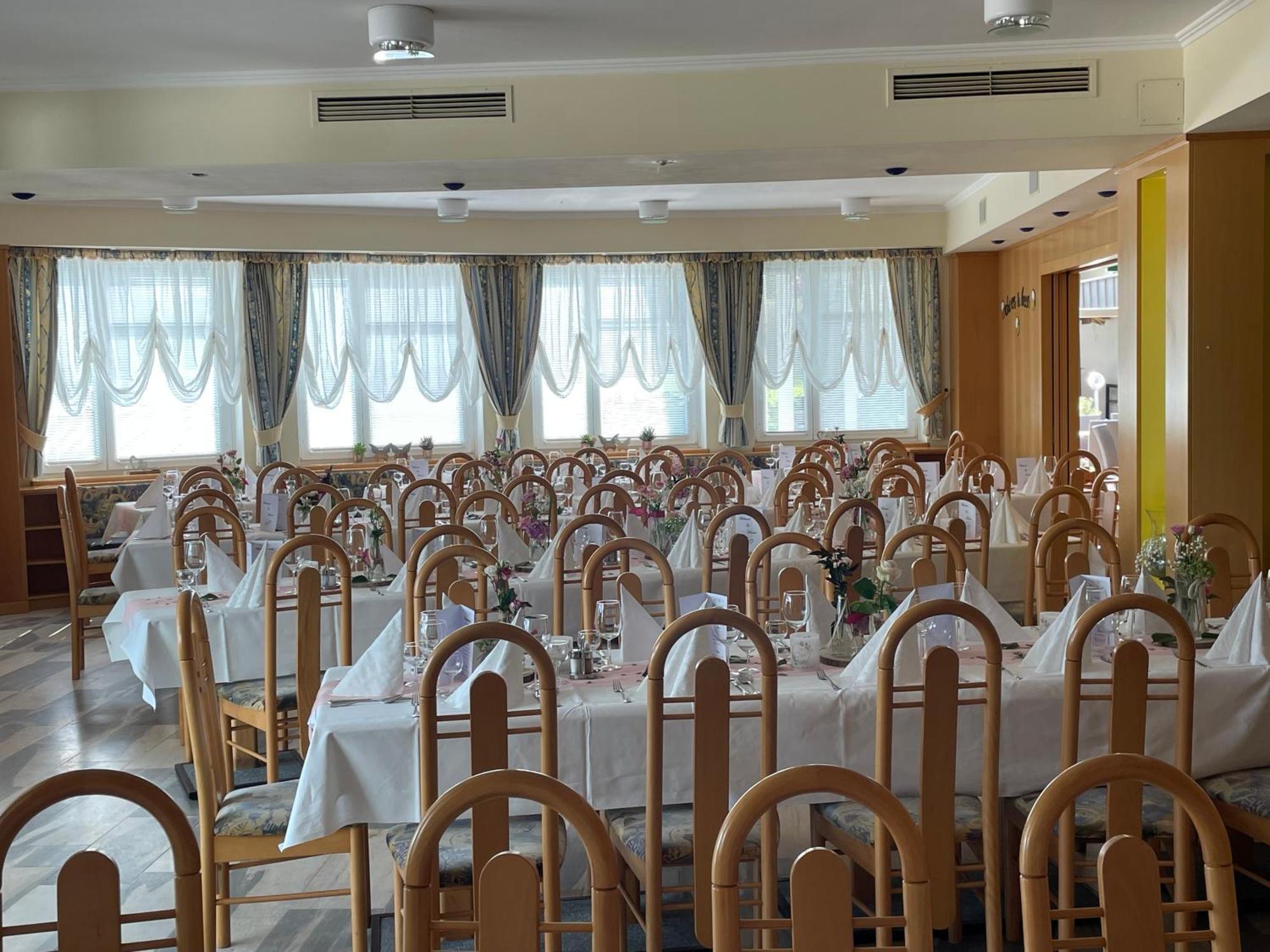 Pension Karawankenblick Moosburg Ngoại thất bức ảnh